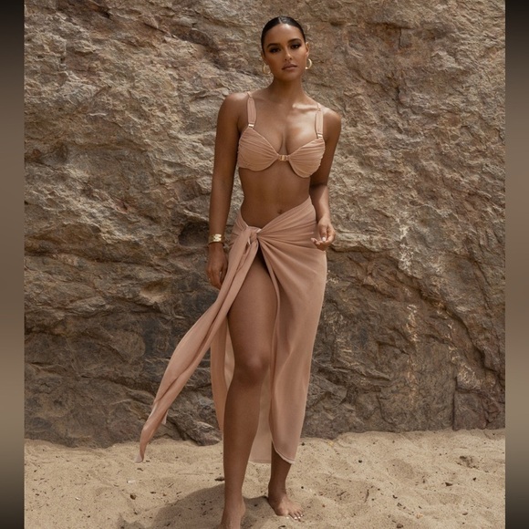 NEW JLUXLABEL Tan Mesh Structured Round Bikini Top - Picture 9 of 16